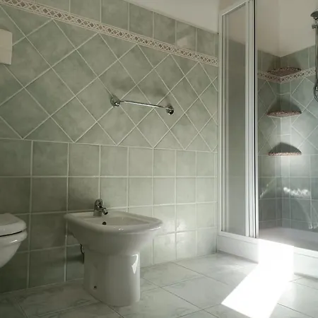 Residenza Maria Antonia - Francesco * Орозеи